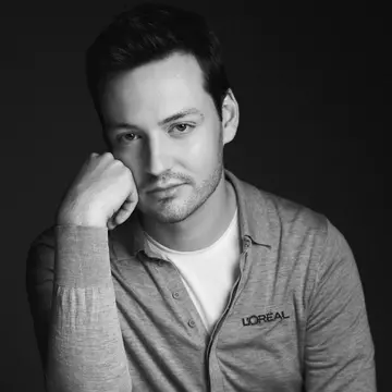 Alexandru Abagiu este Baba ta de 3 Martie
