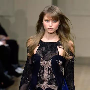 Julien Macdonald Toamnă/ Iarnă 2010