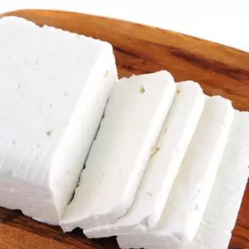 Brânza din lapte de mamă, o nouă delicatesă