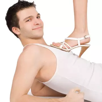 5 poziţii sexuale cu care îl domini în pat