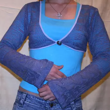 Citeşte Bolero de iulie!