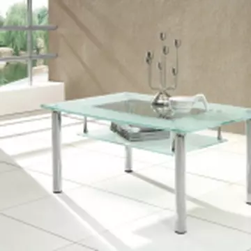 Boyfriend jeans, o alegere vestimentară în tendinţe