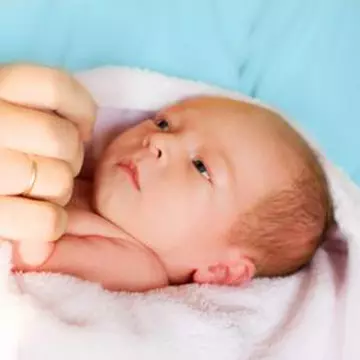 Mutilări medicale acceptate în Occident