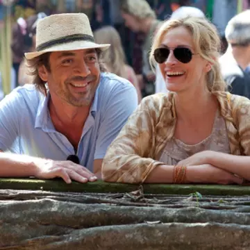 "Eat, pray, love" sau cum cartea bate filmul
