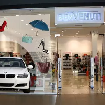 Benvenuti te încalţă cu un BMW seria 3