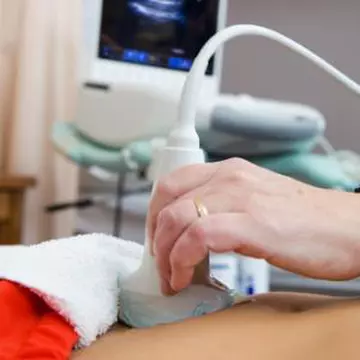 Simptome şi tratament pentru chisturile ovariene