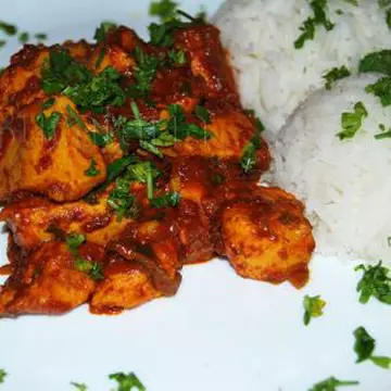 Curry de pui cu usturoi