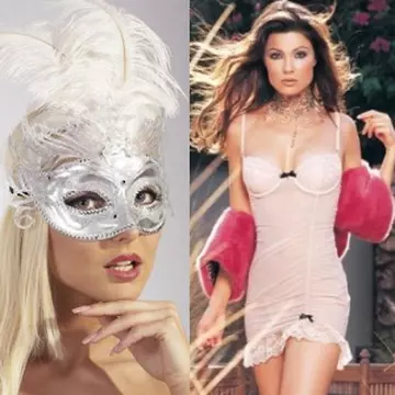 Lenjerii şi desuuri sexy pentru Revelion