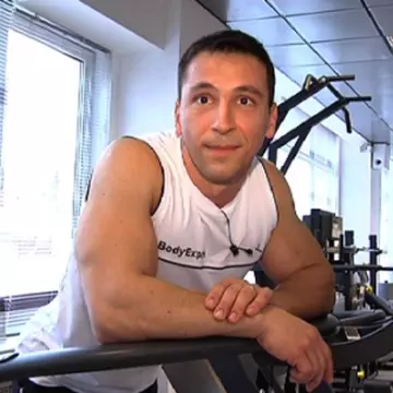 Video: Cum să ai un abdomen plat şi frumos