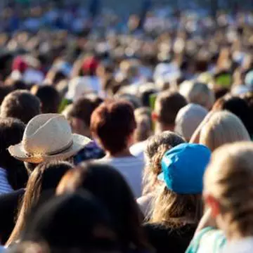 Populaţia Planetei va depăşi 7 miliarde de oameni în 2011