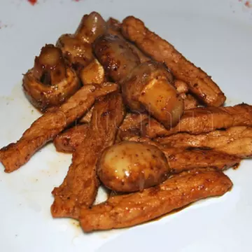 Porc cu ciuperci