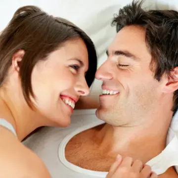 Sex oral: de la începutul relaţiei sau când devine serioasă?