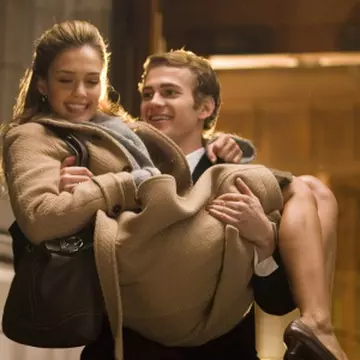 Video: Gesturi erotice din filme după care tânjesc bărbaţii