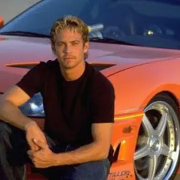 Paul Walker în ipostaze foarte sexy