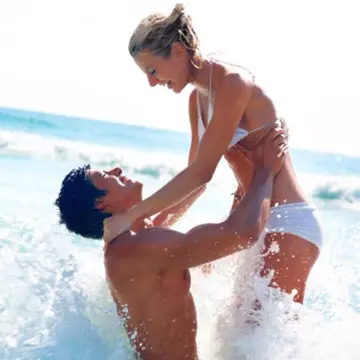 Cât de mult sex fac zodiile în vacanţă