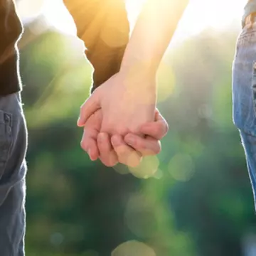 Povestea Flaviei: câtă fericire poate să aducă o iubire secretă?