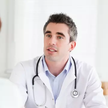 Cele mai obraznice fantezii sexuale cu doctorul personal