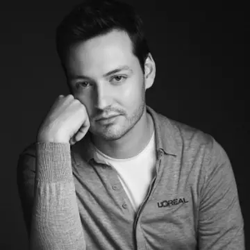 Alexandru Abagiu - profil de make-up artist
