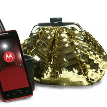 Nominalizații la Oscar 2012 vor primi un cadou inedit de la Motorola