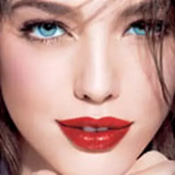 THE lipstick!