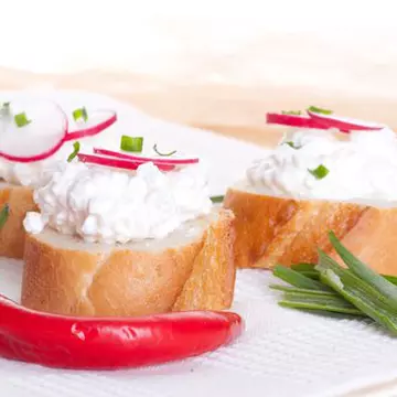 Cremă de brânză cu ridichi