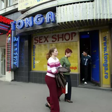 Cum e să lucrezi într-un sex shop