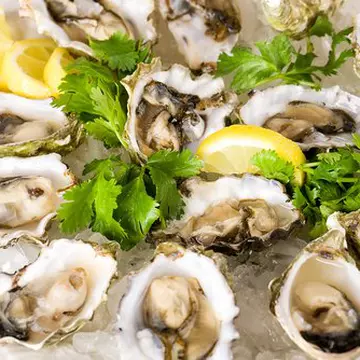 Jeleu de şampanie cu stridii