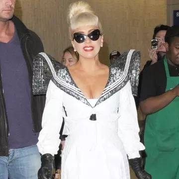 Biletele pentru concertul Lady Gaga se pun în vânzare de vineri. Iată preţurile!