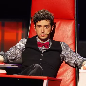 Piesa scrisă de Marius Moga pentru Maroon 5 a fost inclusă pe noul material al trupei! 