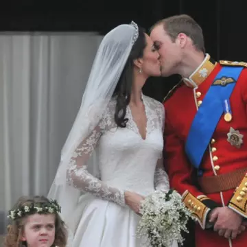 Un an de la nunta regală. Prinţul William şi Kate, în atenţia presei mai mult ca niciodată