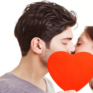 Relaţii: 5 obiceiuri ale cuplurilor care ne scot din sărite