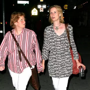 Cynthia Nixon, Miranda din Totul despre Sex, s-a căsătorit cu iubita ei