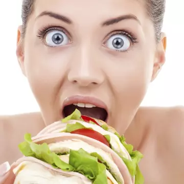 Otrava din frigider. 5 alimente care te omoară!