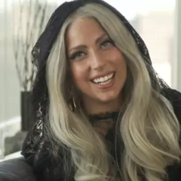 Lady Gaga: 3 secrete din dormitorul nonconformistei dive