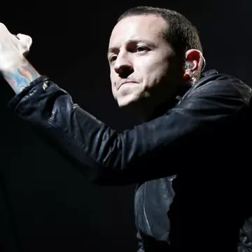 Zdob şi Zdub cântă în deschiderea concertului Linkin Park! 