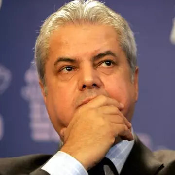 10 personalităţi din România care au vrut să-şi ia viaţa