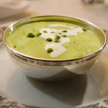 Supă de arpacaş şi linte cu fasole verde şi salvie