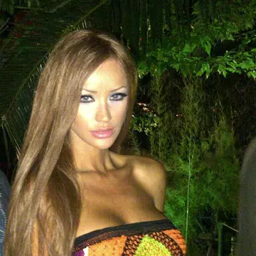 Foto: Am aflat ce mănâncă Bianca Drăguşanu!