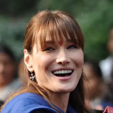 Carla Bruni, din nou însărcinată