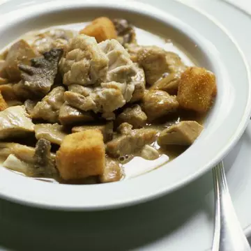 Ciuperci cu suc de portocale şi usturoi