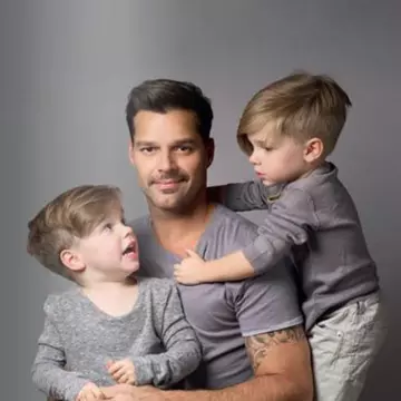 Foto: Uite ce adorabili sunt copiii lui Ricky Martin!