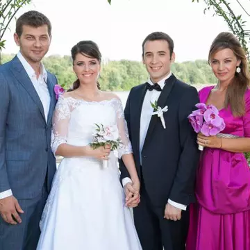 Poze: Monica Dascălu este naşa lui Daniel Niţoiu 