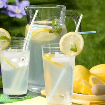 Cori Grămescu recomandă: Ce bem pe caniculă?