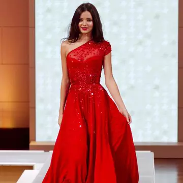 Foto: Miranda Kerr superbă în noua colecţie David Jones 