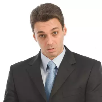 Mircea Badea şi Victor Ciutacu se lasă pozaţi în "budigăi" în scop caritabil