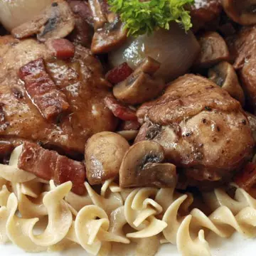 PASTE CU PUI ÎNVELIT ÎN BACON