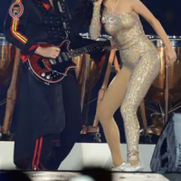 Queen şi Jessie J au făcut super show la Londra