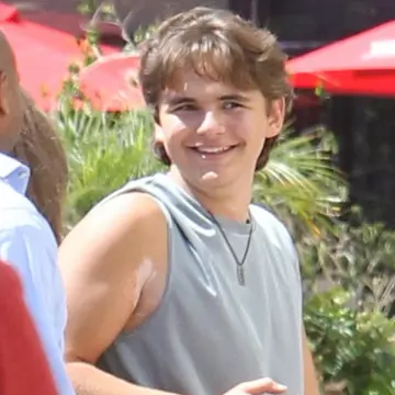 Fiul cel mare al lui Michael Jackson are aceeași boală de piele ca megastarul