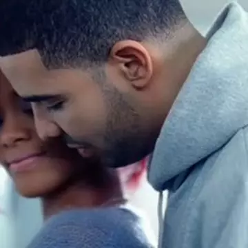 Rihanna şi Drake printre favoriţi la MTV Video Music Awards 2012!