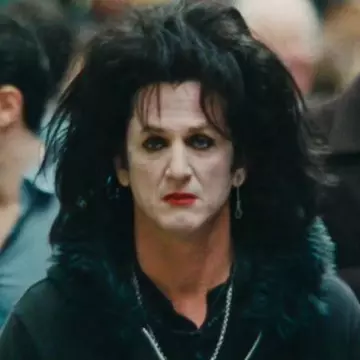 Îl recunoşti? Vezi cine e acest actor!